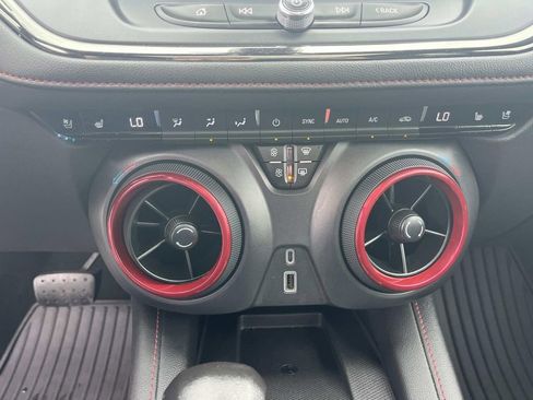 Used 2019 Chevrolet Blazer RS image 24