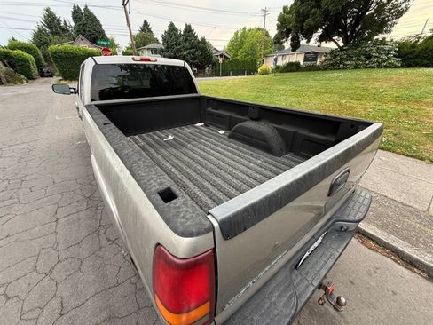 Used 2002 Chevrolet Silverado 2500 LS w/ Electrical Convenience Pkg RWD image 13