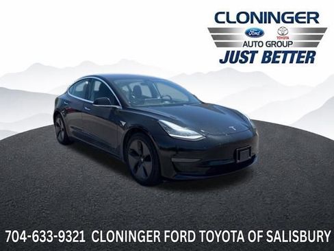 Used 2019 Tesla Model 3 Long Range RWD image 1