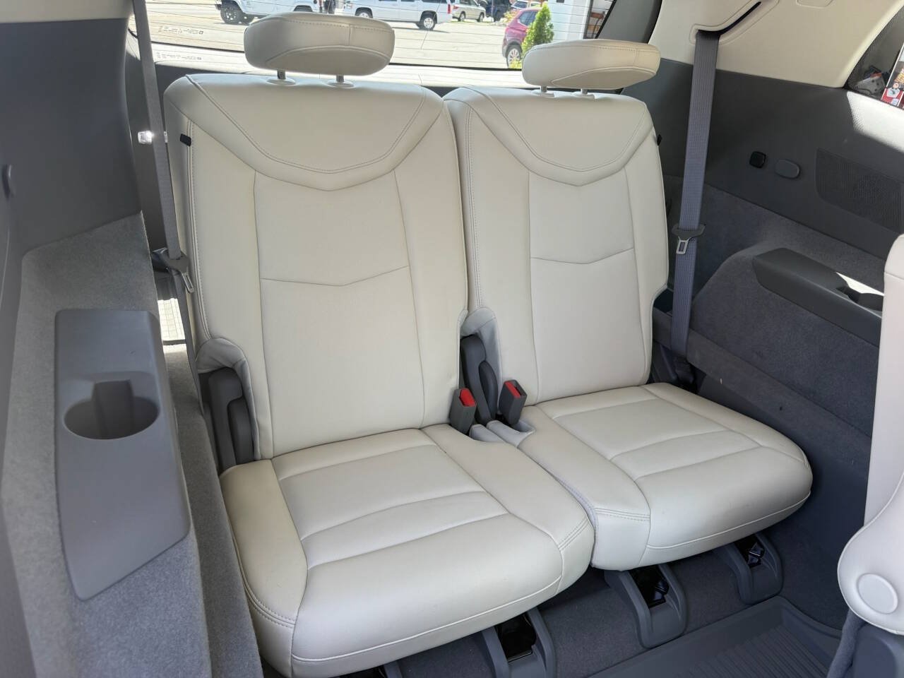 Used 2022 Cadillac XT6 Premium Luxury w/ Technology Package FWD image 15