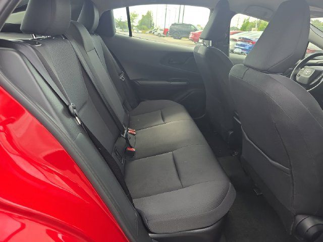 Used 2025 Toyota Prius LE FWD image 14
