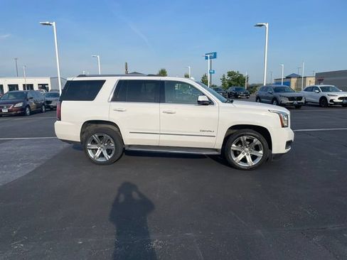 Used 2020 GMC Yukon Denali AWD/4WD image 12