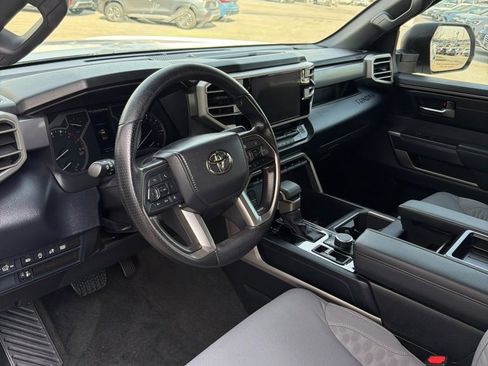 Used 2025 Toyota Tundra SR5 image 7