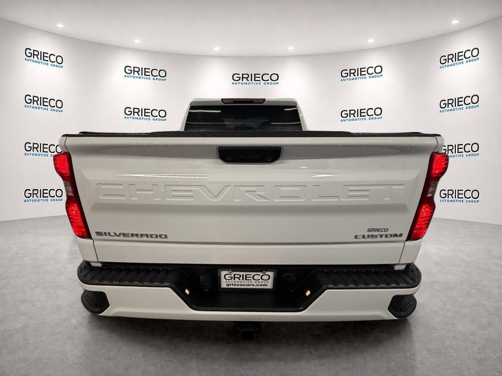 Used 2026 Chevrolet Silverado 1500 Custom RWD image 6