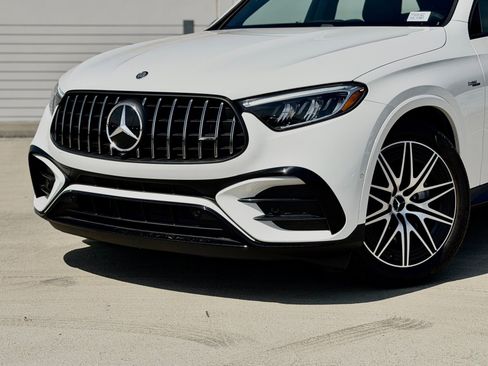 New 2026 Mercedes-Benz GLC 43 AMG 4MATIC image 3