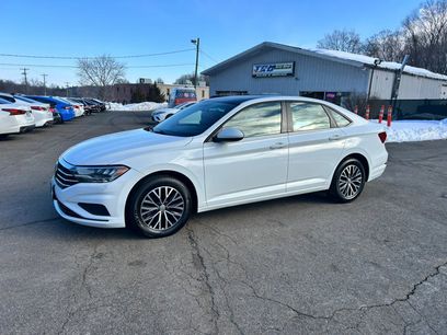 Used 2019 Volkswagen Jetta SE w/ Cold Weather Package