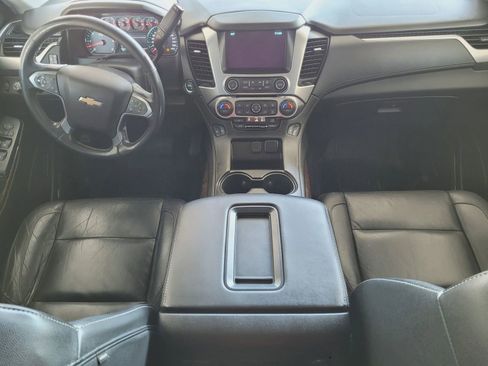 Used 2018 Chevrolet Tahoe LT image 4
