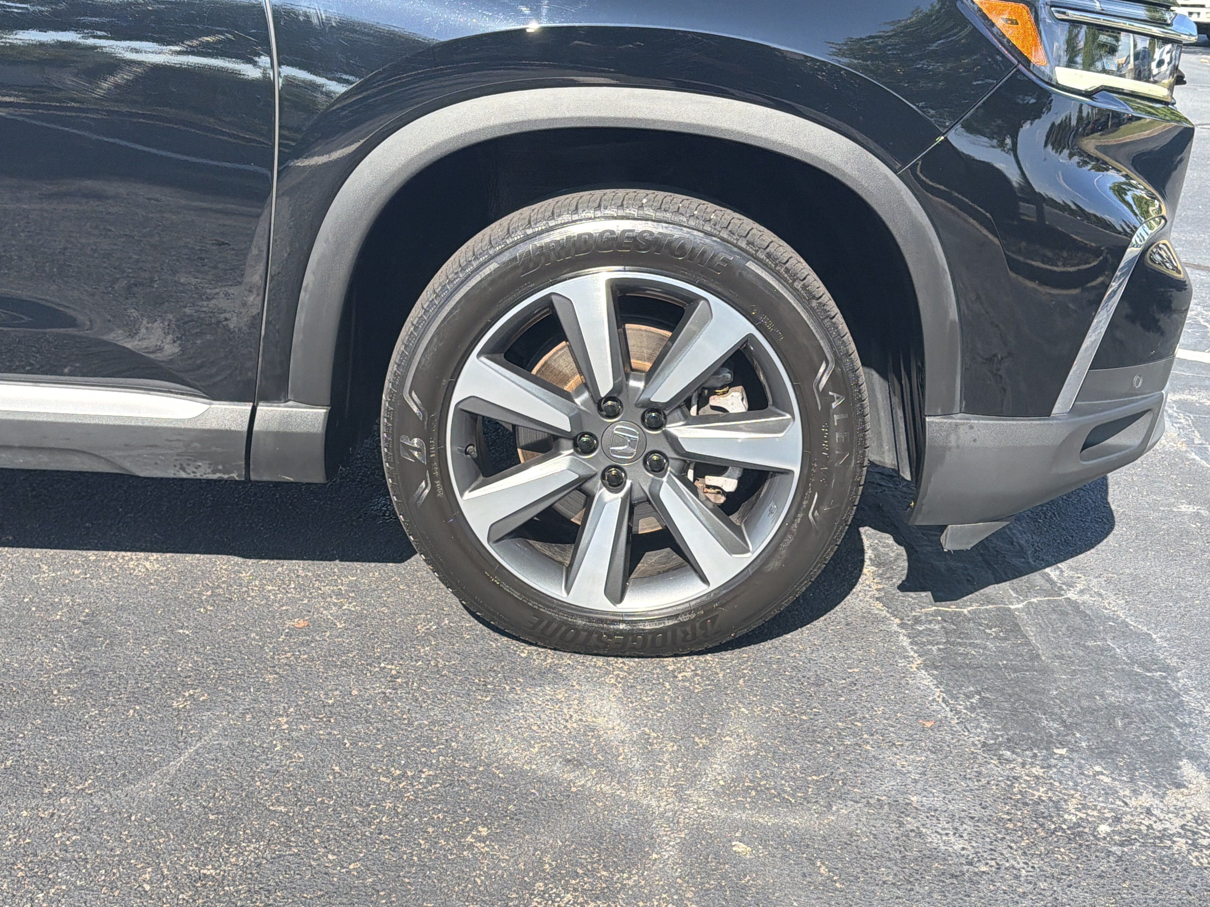 Used 2024 Honda Pilot Elite image 33