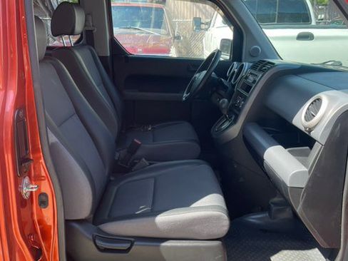 Used 2005 Honda Element LX image 11