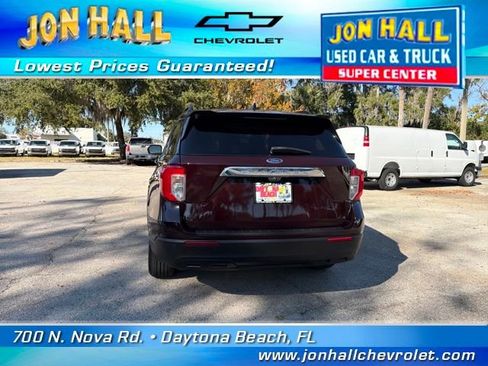 Used 2022 Ford Explorer XLT image 8