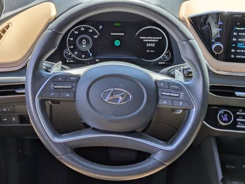 Used 2023 Hyundai Sonata Limited image 19