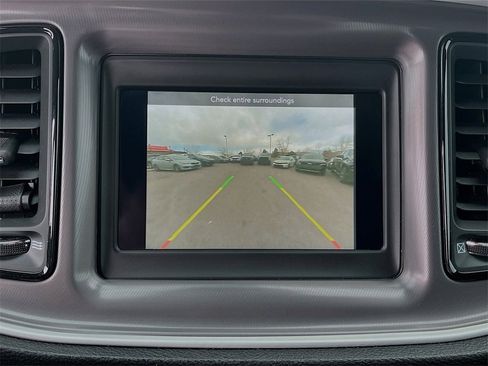 Used 2022 Dodge Challenger SXT w/ Driver Convenience Group image 13