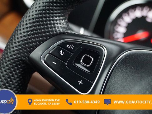 Used 2017 Mercedes-Benz E 300 image 20