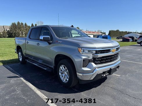 Used 2024 Chevrolet Silverado 1500 LT w/ Z71 Off-Road Package image 1