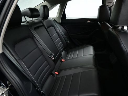 Used 2024 Volkswagen Jetta SE FWD image 30