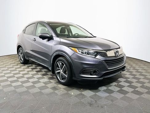 Used 2022 Honda HR-V EX image 1
