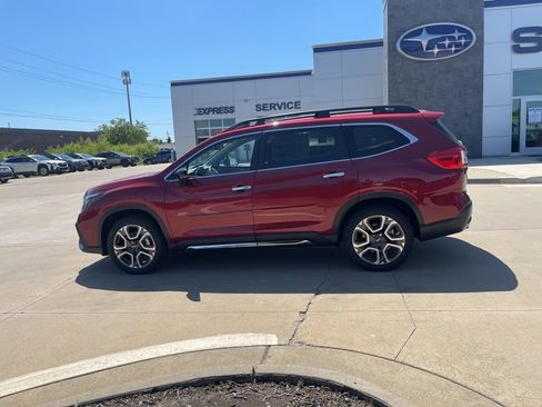 Used 2025 Subaru Ascent Touring image 16
