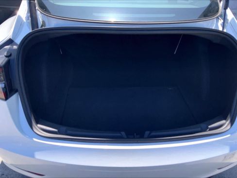 Used 2023 Tesla Model 3 Standard Range RWD image 18