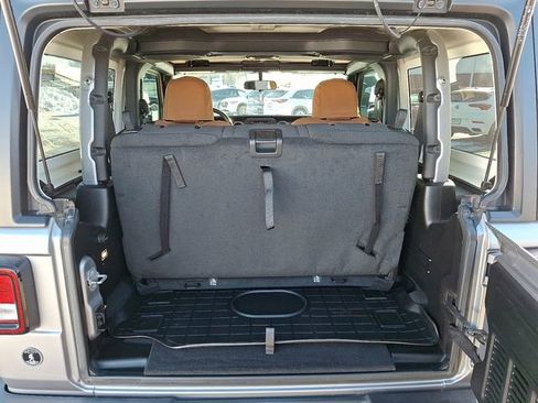 Used 2020 Jeep Wrangler Sport image 28