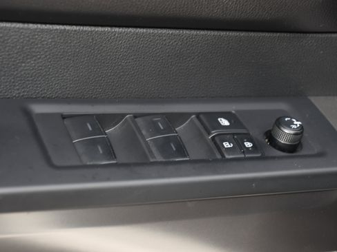 Used 2024 Toyota Tundra SR5 w/ SR5 Premium Package AWD/4WD image 10