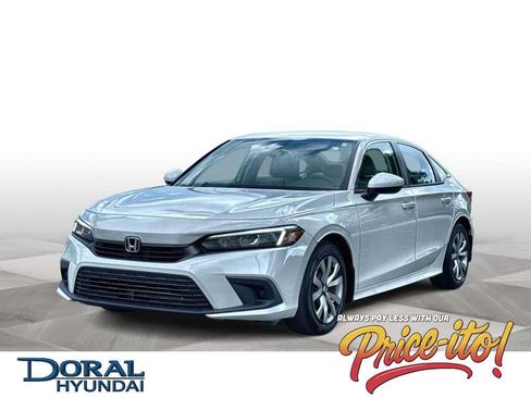 Used 2024 Honda Civic LX image 1