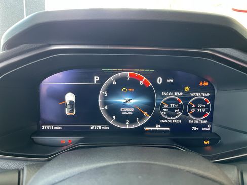 Used 2025 Nissan Z Sport w/ Floor Mat Package image 12