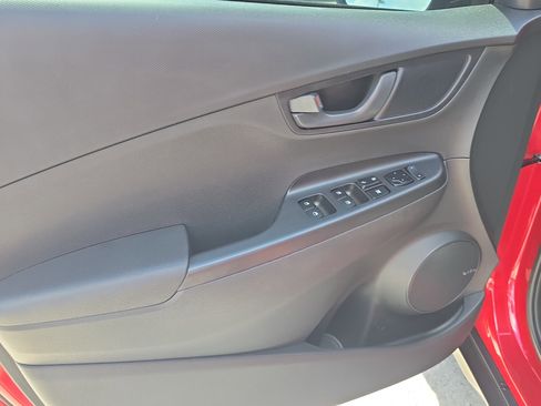 Used 2019 Hyundai Kona SEL w/ SEL Tech Package 02 FWD image 17