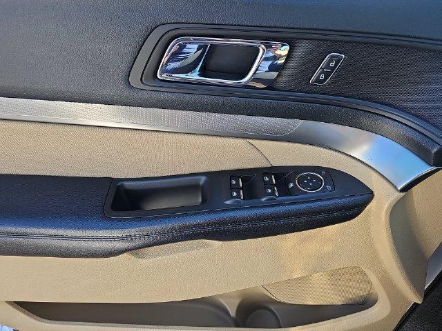Used 2016 Ford Explorer FWD image 37