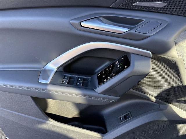New 2026 Audi Q5 Premium Plus AWD/4WD image 12