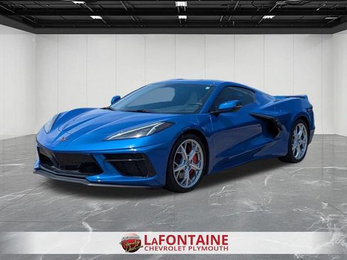 Certified 2021 Chevrolet Corvette Stingray Coupe w/ Z51 Performance Package RWD image 1