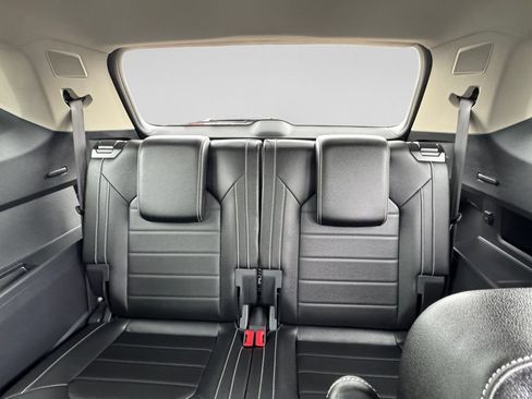Used 2023 Volkswagen Atlas SEL Premium AWD/4WD image 20