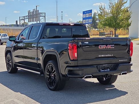 Used 2023 GMC Sierra 1500 Denali w/ Denali Reserve Package AWD/4WD image 4