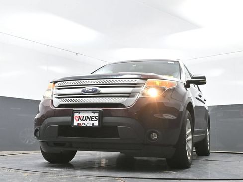 Used 2011 Ford Explorer XLT w/ 202A Rapid Spec Order Code AWD/4WD image 26