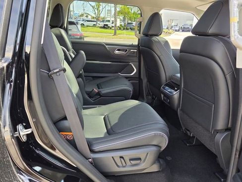New 2026 INFINITI QX80 Luxe AWD/4WD image 19