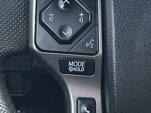 Used 2022 Toyota Tacoma SR5 w/ Trail Edition AWD/4WD image 39