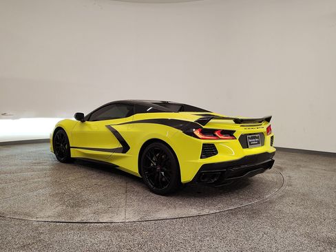 Used 2023 Chevrolet Corvette Stingray Preferred Conv w/ Z51 Performance Package image 3