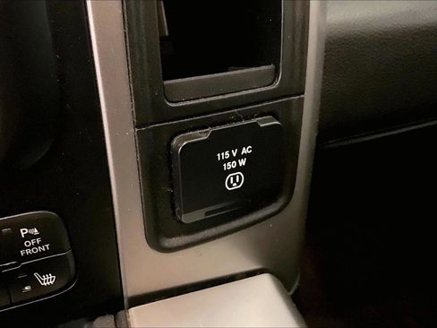 Used 2018 RAM 1500 Big Horn image 31