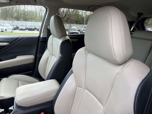 Used 2022 Subaru Outback Limited AWD/4WD image 23