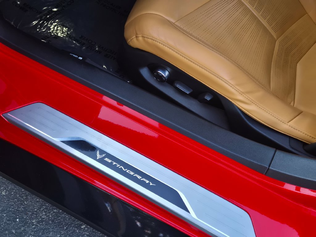 Used 2021 Chevrolet Corvette Stingray Preferred Conv w/ Z51 Performance Package RWD image 16
