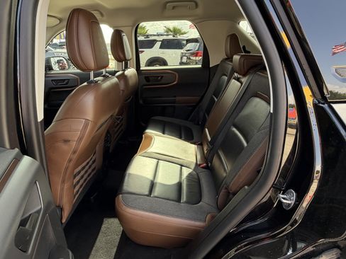 Certified 2023 Ford Bronco Sport Outer Banks AWD/4WD image 9