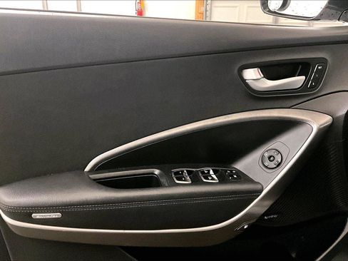 Used 2018 Hyundai Santa Fe Sport w/ 2.0T Ultimate Tech Package 05 image 22