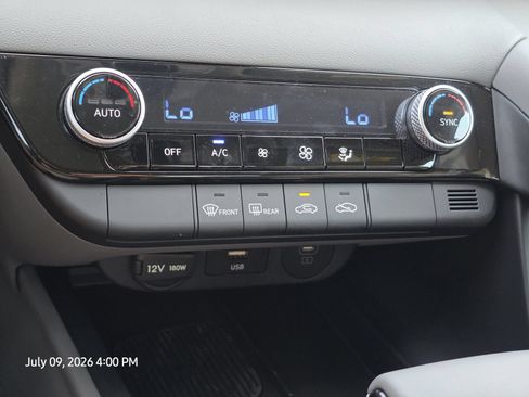 Certified 2026 Hyundai Elantra Sport FWD image 22