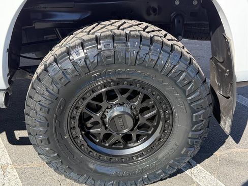 Used 2021 RAM 2500 Laramie w/ Night Edition AWD/4WD image 12