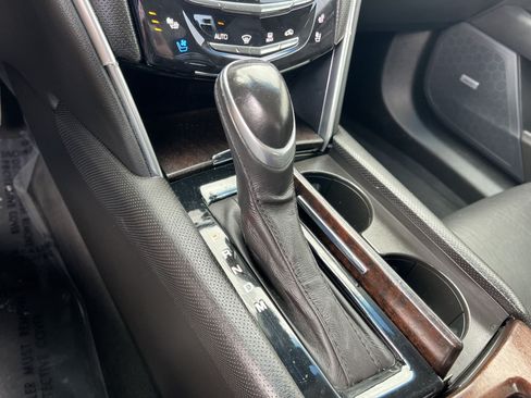 Used 2019 Cadillac XTS Luxury FWD image 22