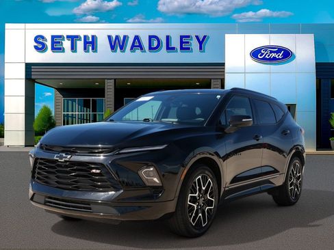 Used 2023 Chevrolet Blazer RS w/ Driver Confidence II Package AWD/4WD image 6