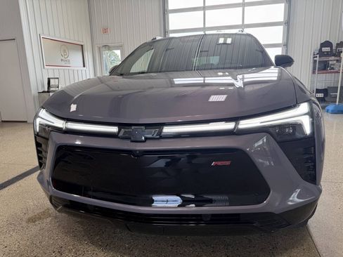 Used 2024 Chevrolet Blazer EV RS AWD/4WD image 8