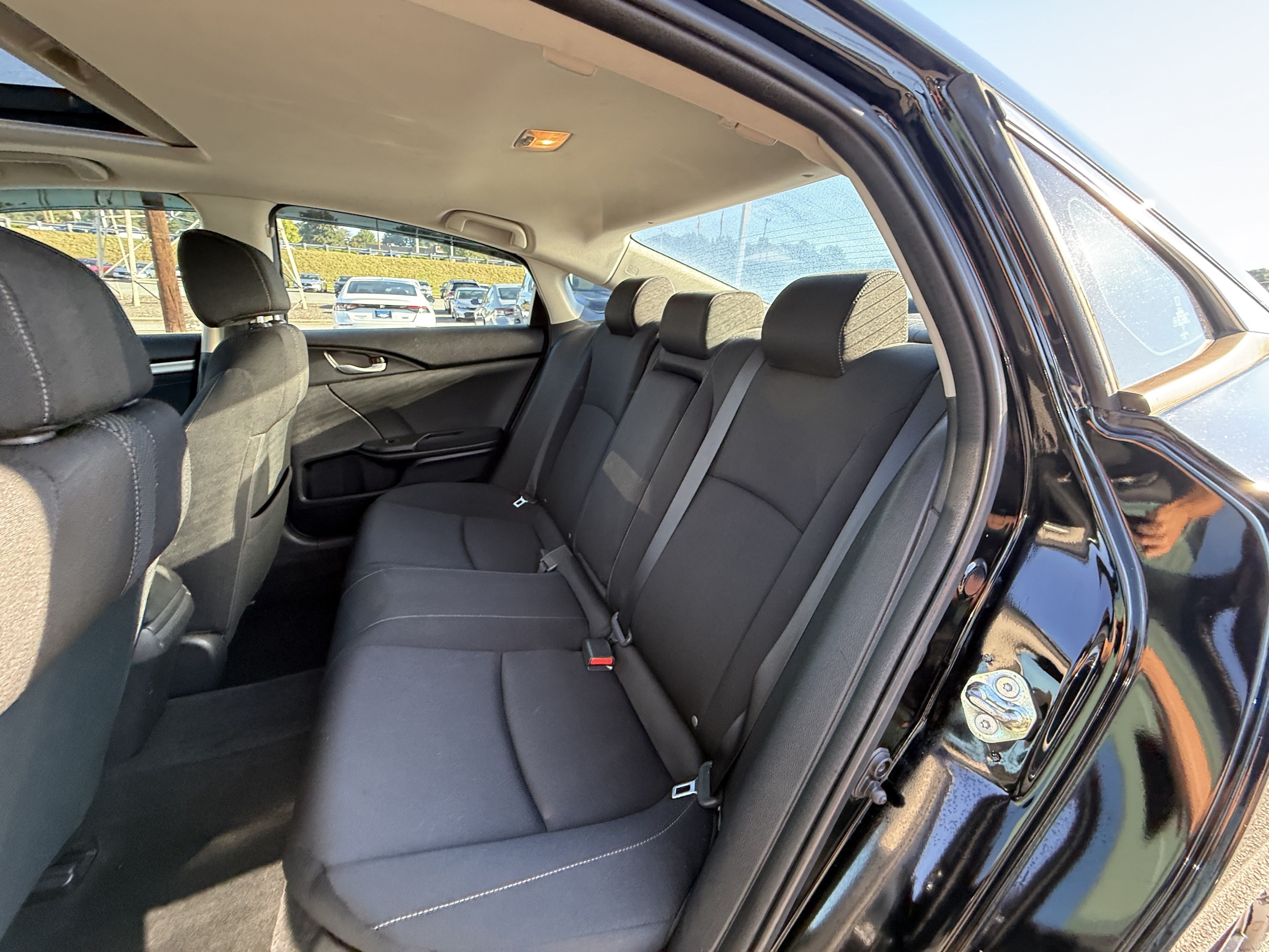 Used 2018 Honda Civic EX image 32