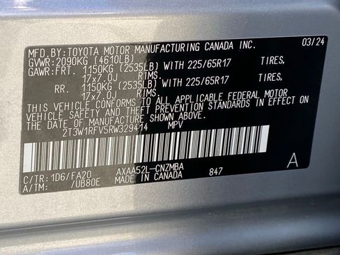 Used 2024 Toyota RAV4 XLE image 32