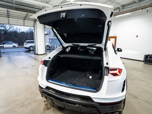 Used 2024 Lamborghini Urus Performante image 68