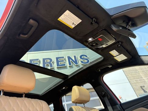 Used 2022 Hyundai Santa Fe Calligraphy image 23